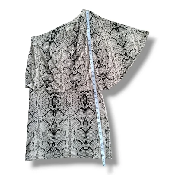 Snakeskin print Dress - Picture 4 of 7